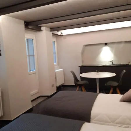 아파트 E Hippy Chic *