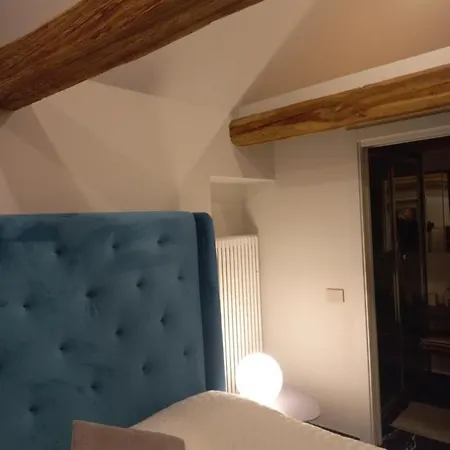 E Hippy Chic 도모도솔라