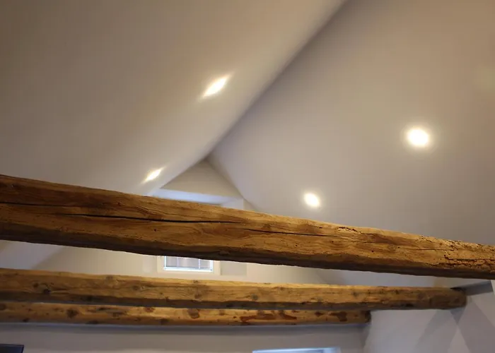 E Hippy Chic Apartment Domodossola